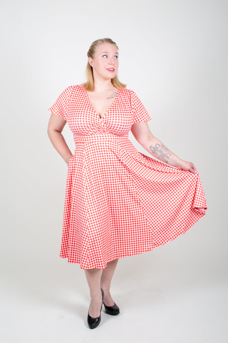 Lyra Red Gingham Kellomekko-Lady Vintage-Miss Windy Shop