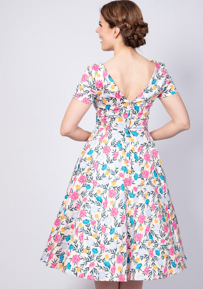 Maria Floral Whimsy Swing Kellomekko-Collectif-Miss Windy Shop